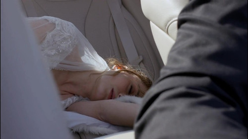 Rosa de Guadalupe, La Ep 2292 El Follower Arena Ibarra chl, b&g 3.jpg