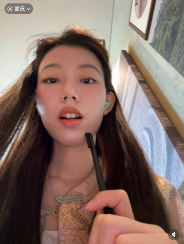 牙齿整齐测试图29 亚裔.jpg