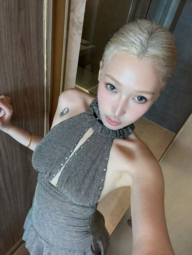 微笑唇测试图21 亚裔.jpg