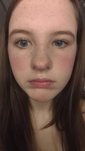 uneven eyes v0 ytwsk61uhjjg1.jpg