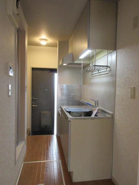 7a837371cc61.jpg