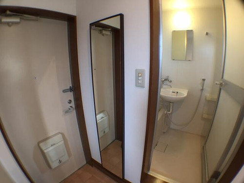 d078d540afe4.jpg