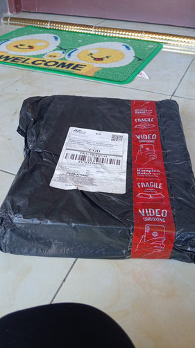 JX7831848063.jpg