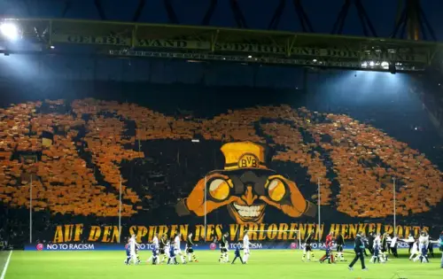 torcida borussiadortmund mosaico reu 15.webp