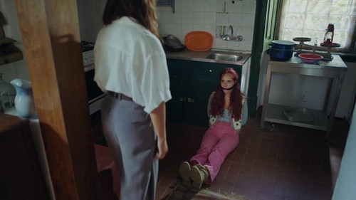 Lua Vermelha Nova Geracao s2e9 Carolina Basto b&g 2