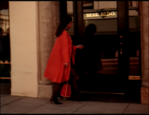 cap Dead.in.the.Water.1991.1080p.BluRay.x264 SADPANDA 00 21 19 02.png
