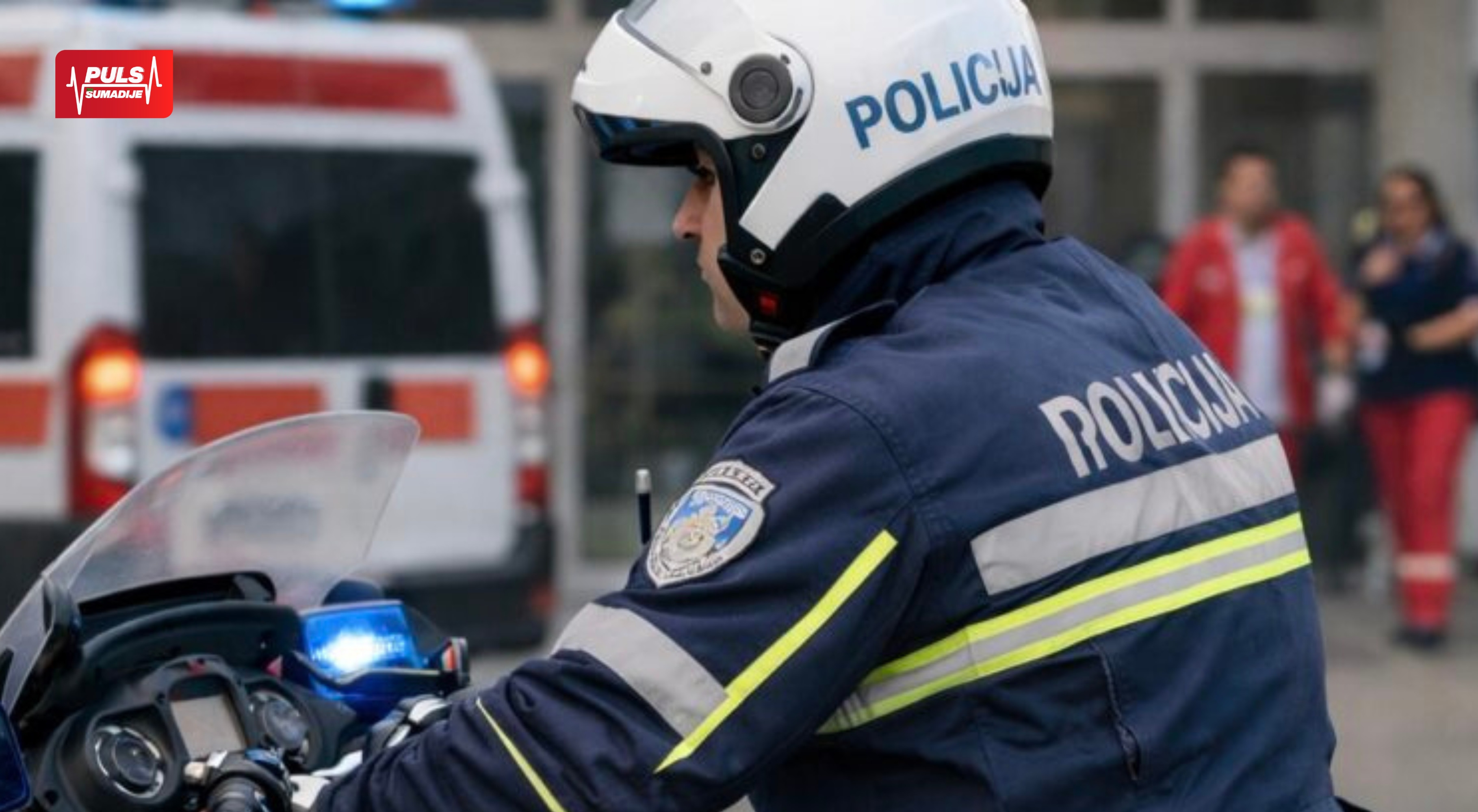 HEROJ NA MOTORU: Policajac spasio povređeno dete i odvezao ga u UKC!