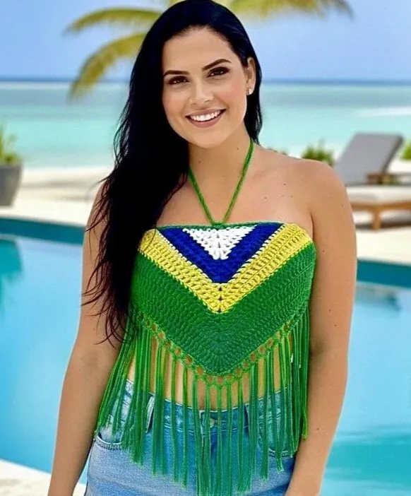 Cropped crochê seleção