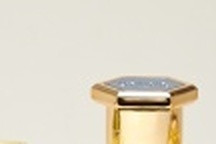 5ad090b7fab1.jpg