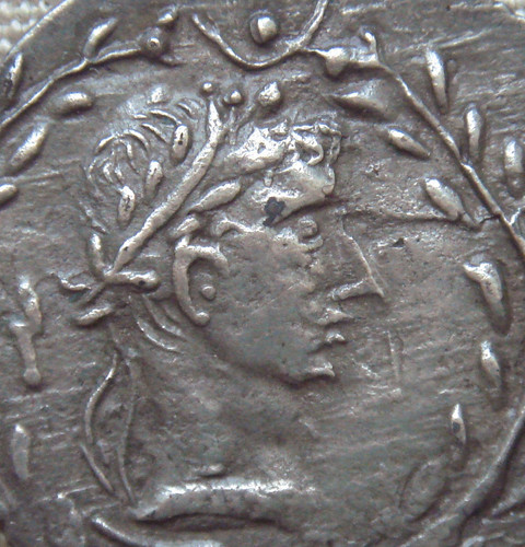5df516d19d95.jpg