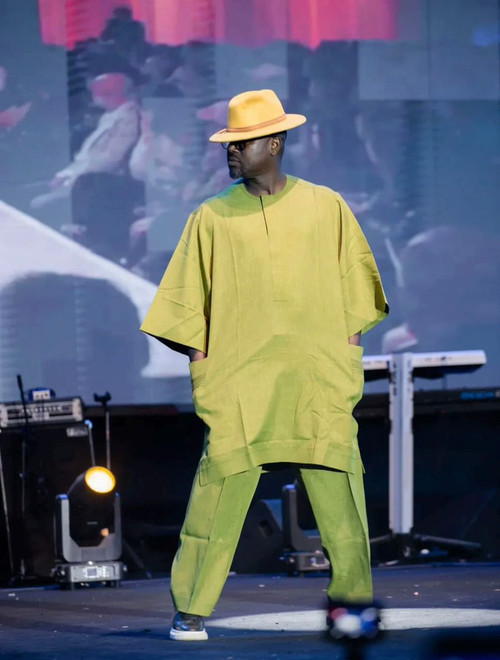 HFVbmR1XAAAVwJ ?format=jpg.jpg