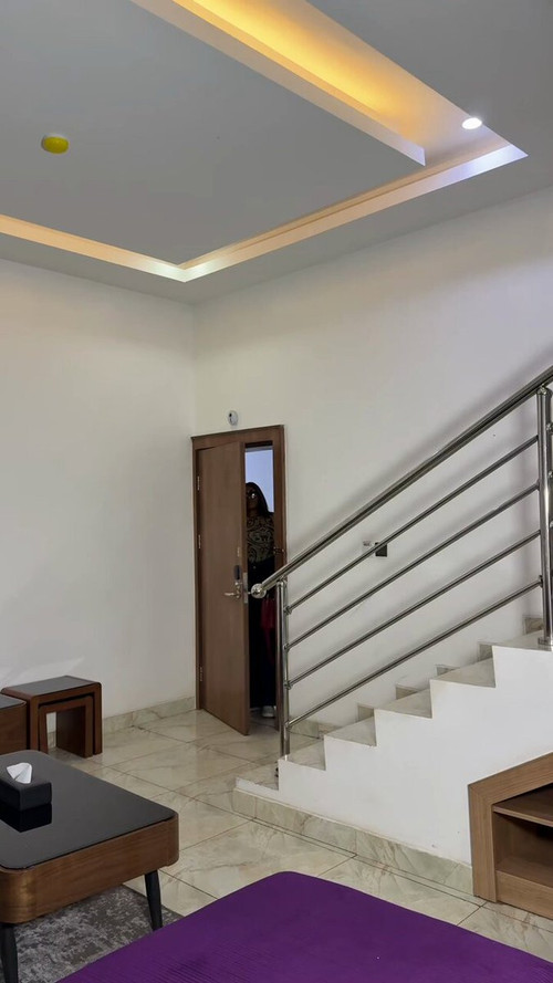 xg0rr58fi0PE GnI.jpg