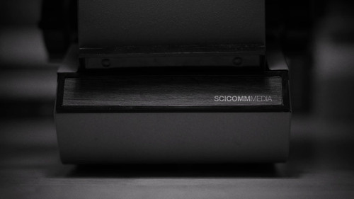 xX0PYHuBF1Ue EBL.jpg