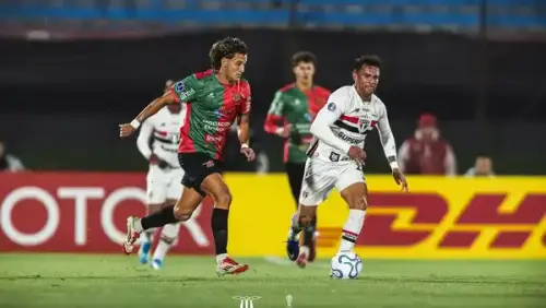 BAITA VITÓRIA! São Paulo faz valer a tradição e supera Boston River fora de casa na estreia da Sulamericana