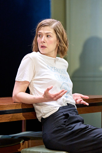 Rosamund Pike (Jessica) in Inter Alia at the Wyndham's Theatre. (c) Manuel Harlan 157.jpg