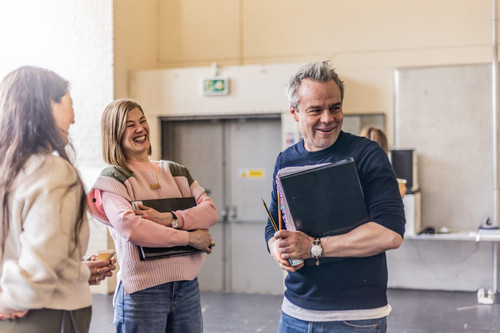 Rosamund Pike & Jamie Glover in Inter Alia Rehearsal Room Photos (Credit Justine Matthew) 04141.jpg