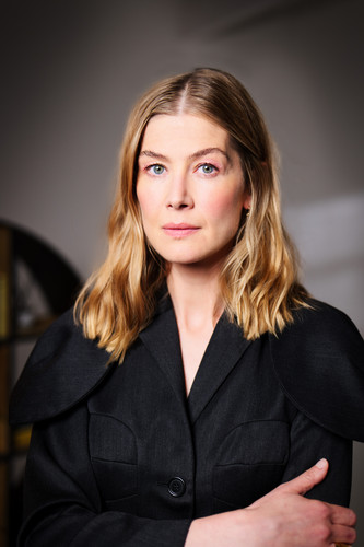 Rosamund Pike (c) Oliver Kingsley.jpg