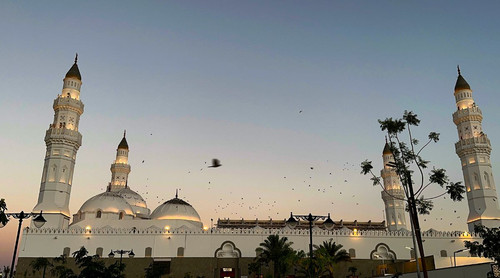 Book Umrah Packages from California  Umrah Travel Agency Crowne Travels..jpg
