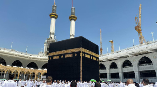 Book Umrah Packages from Florida  Umrah Travel Agency Crowne Travels..jpg