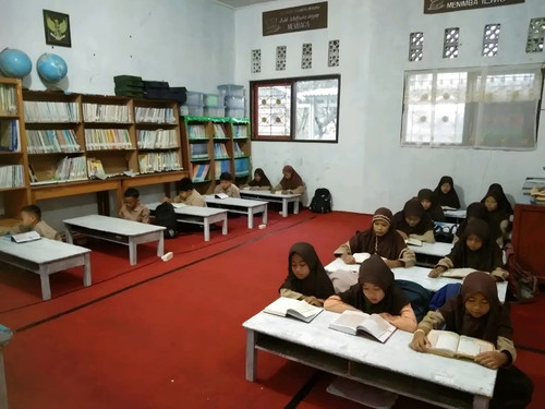 WhatsApp Image 2026 04 08 at 11.31.03.jpg