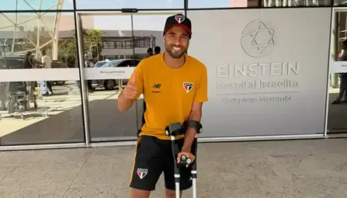 Lucas promete retorno triunfante após cirurgia: "Voltarei mais forte"