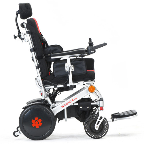 5 small electric wheelchair.jpg