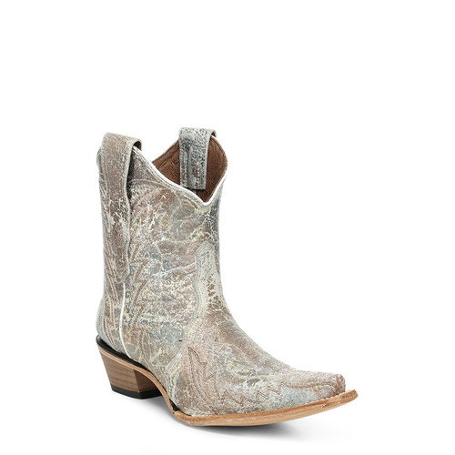 L8046 boot MO.jpg