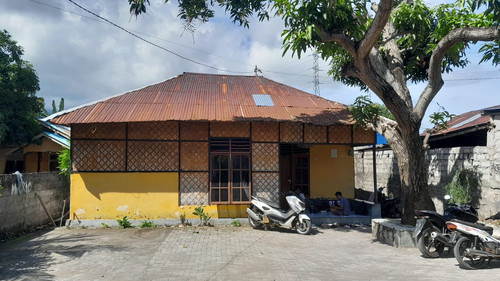 Foto Bangunan Tampak Depan Yayasan.jpg
