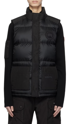 CanadaGoose Vest 011.png