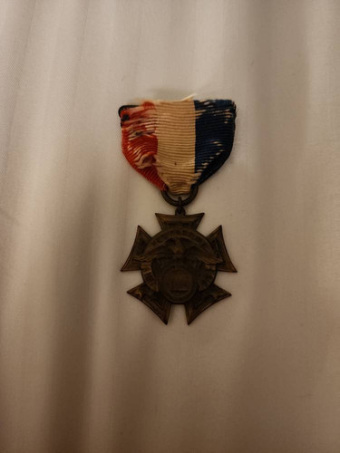 b223d76b8229.jpg