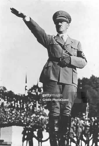 adolf hitler giving nazi salute.jpg