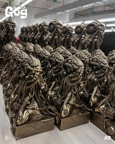 The Oracle bronze statue The art of Pascal Blanché x House of Gog PRODUCTION 1080 x 1350 004 FINAL.jpg