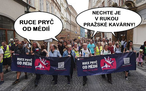 HHkjuOJWQAQz8vE.jpg