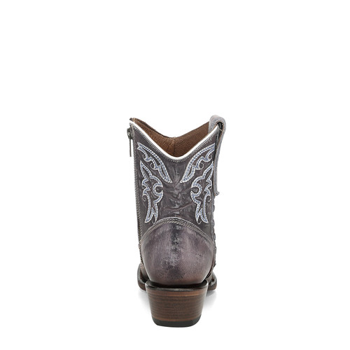L8126 boot MO c.jpg