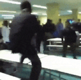 rZCaCvB.gif