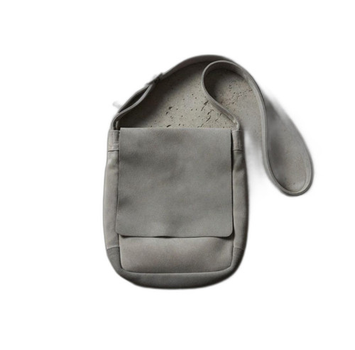 m17603827329 1 bg removed.jpg