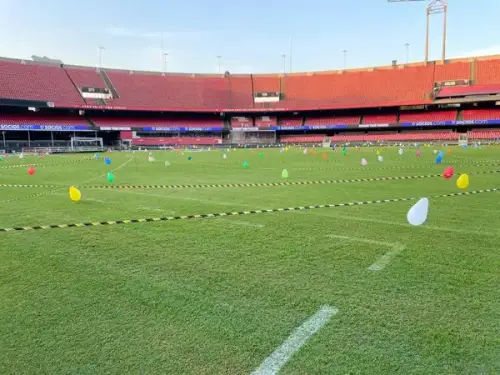 Bexigas no gramado? Estratégia do São Paulo no Morumbi chama atenção da torcida