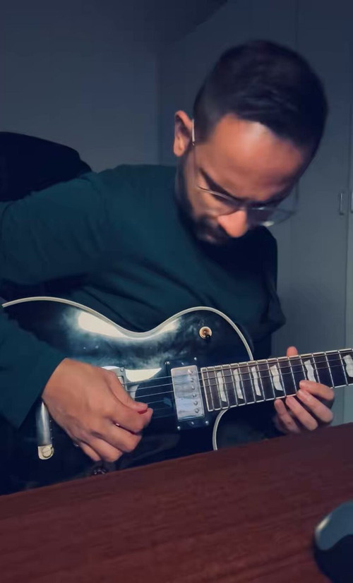 PQ98 Zcb0lmL5825.jpg