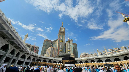 ARTIKEL HAJI UMROH.jpg