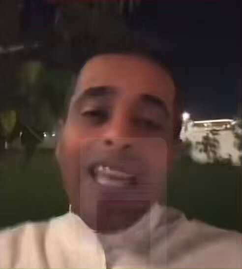 LyXEeTwj mGGKxVH.jpg