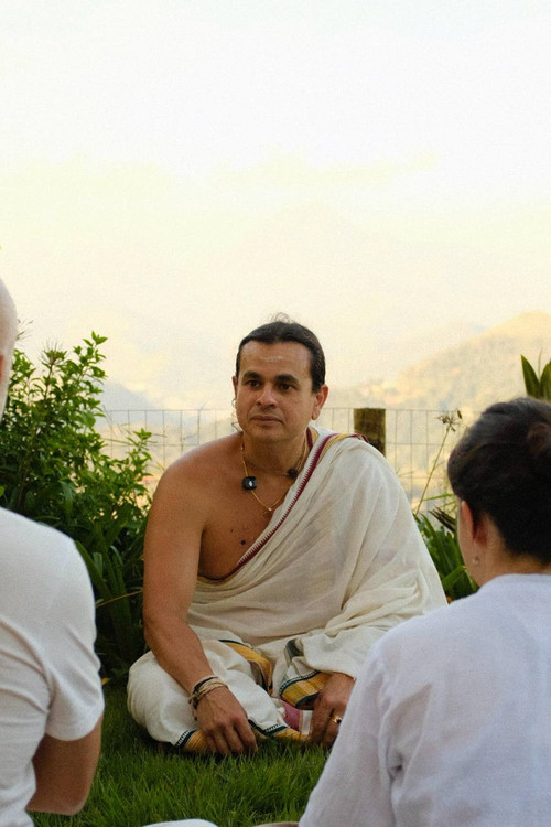 jonas referencia satsang.jpg