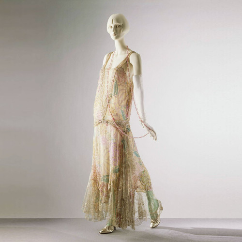 HFPb SyXkAAgTXI?format=jpg.jpg