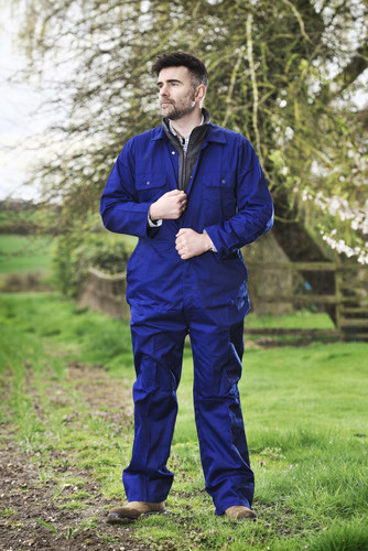 Castle Clothing Shoot, Fort Workwear Bedfordshire Farm.jpg