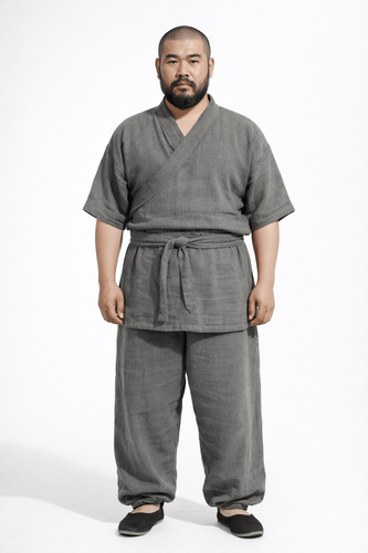 福宝降临，京都城内横着走780 养父 8az8ev.png