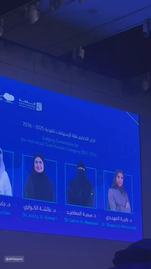 Y2BxqJI7eoiu1 Sn.jpg