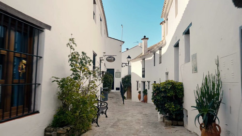 Faz0 cFcRiJuZfDZ.jpg