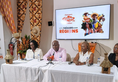 HFU 6 Ka8AIM8Il?format=jpg.jpg