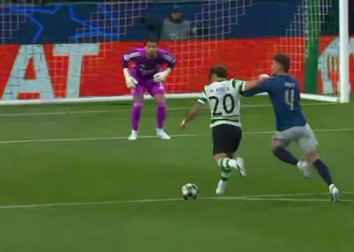 8M8Y2 B7zxJRxPoO.jpg