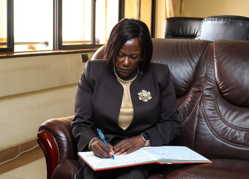 HFXYUMTX0AAqPA ?format=jpg.jpg