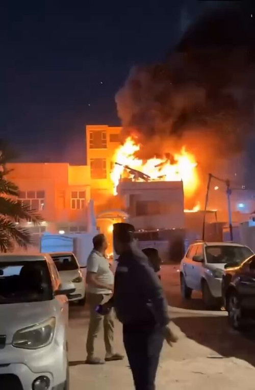 bd5W8GuYBL6BxL g.jpg